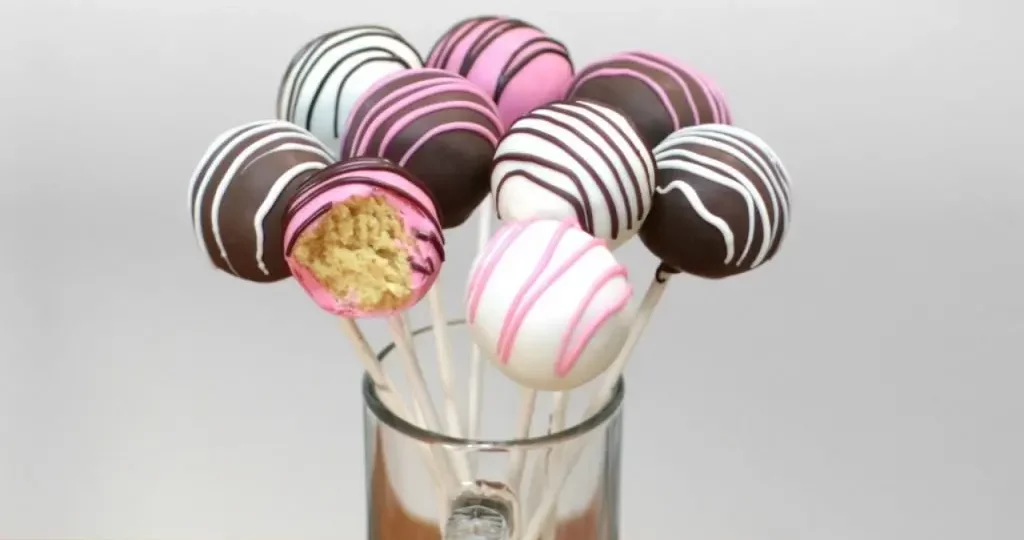 How To Sell Cake Pops From Home: Best Tricks